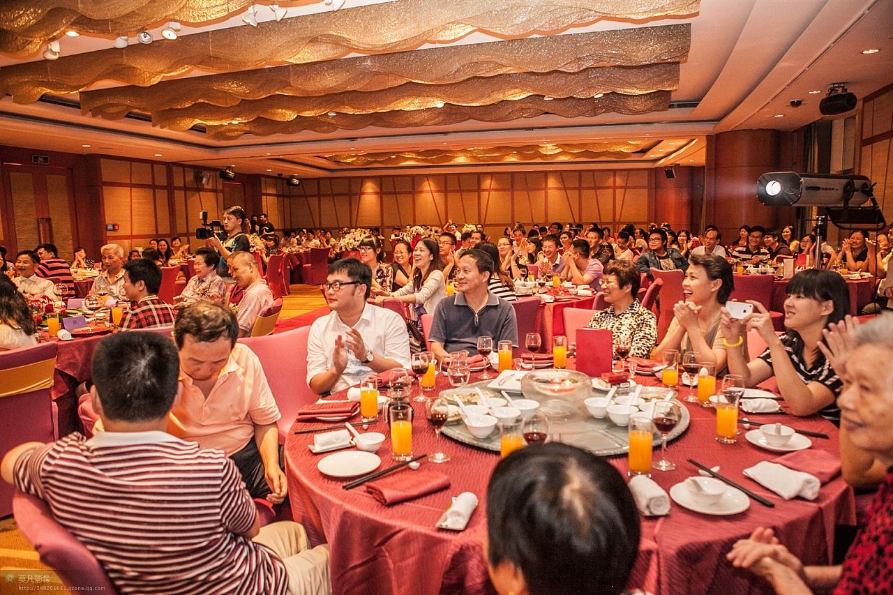 靠会员赚钱的商业模式,商业模式如何赚会员卡的钱