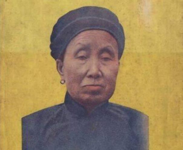 双枪老太婆抗日后为什么被枪决,抗日双枪老太婆咋死的