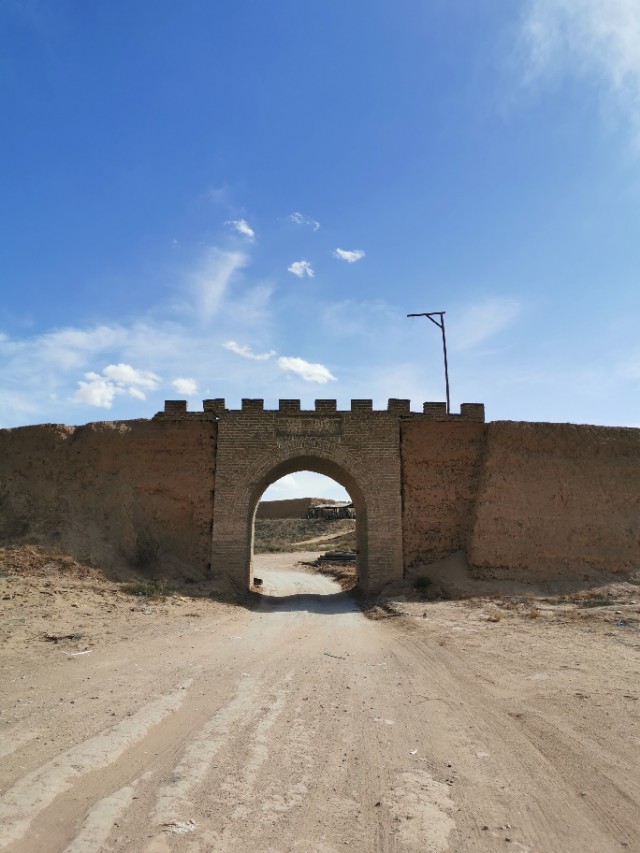 沙漠地图有水的地方,原神沙漠有水的遗迹