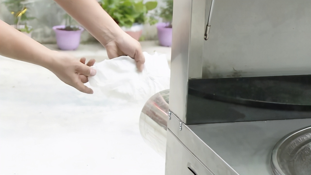 一秒点火无烟柴火灶,无烟柴火灶好不好用