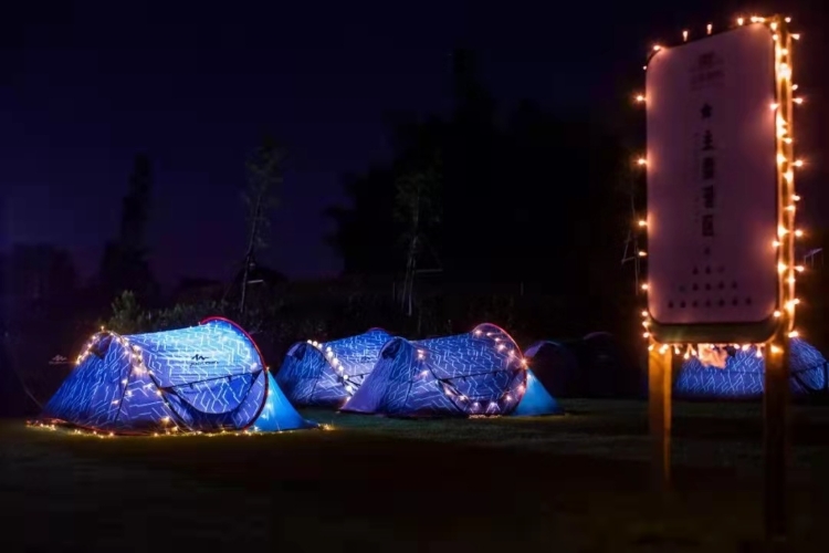 抓住假期的尾巴带上娃来一场露营,假期小尾巴带孩子去哪里玩