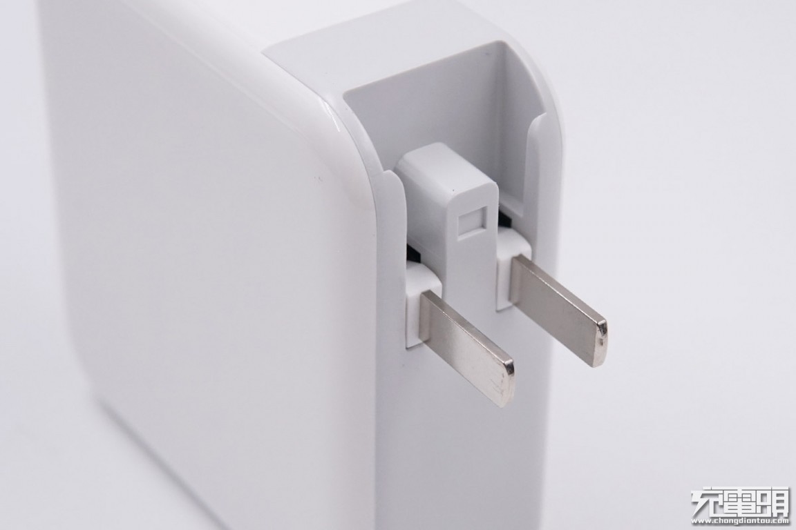 拆解华为5000mah充电宝,拆解60000ma充电宝