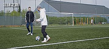 边锋内切打门,边锋如何简单有效的进球