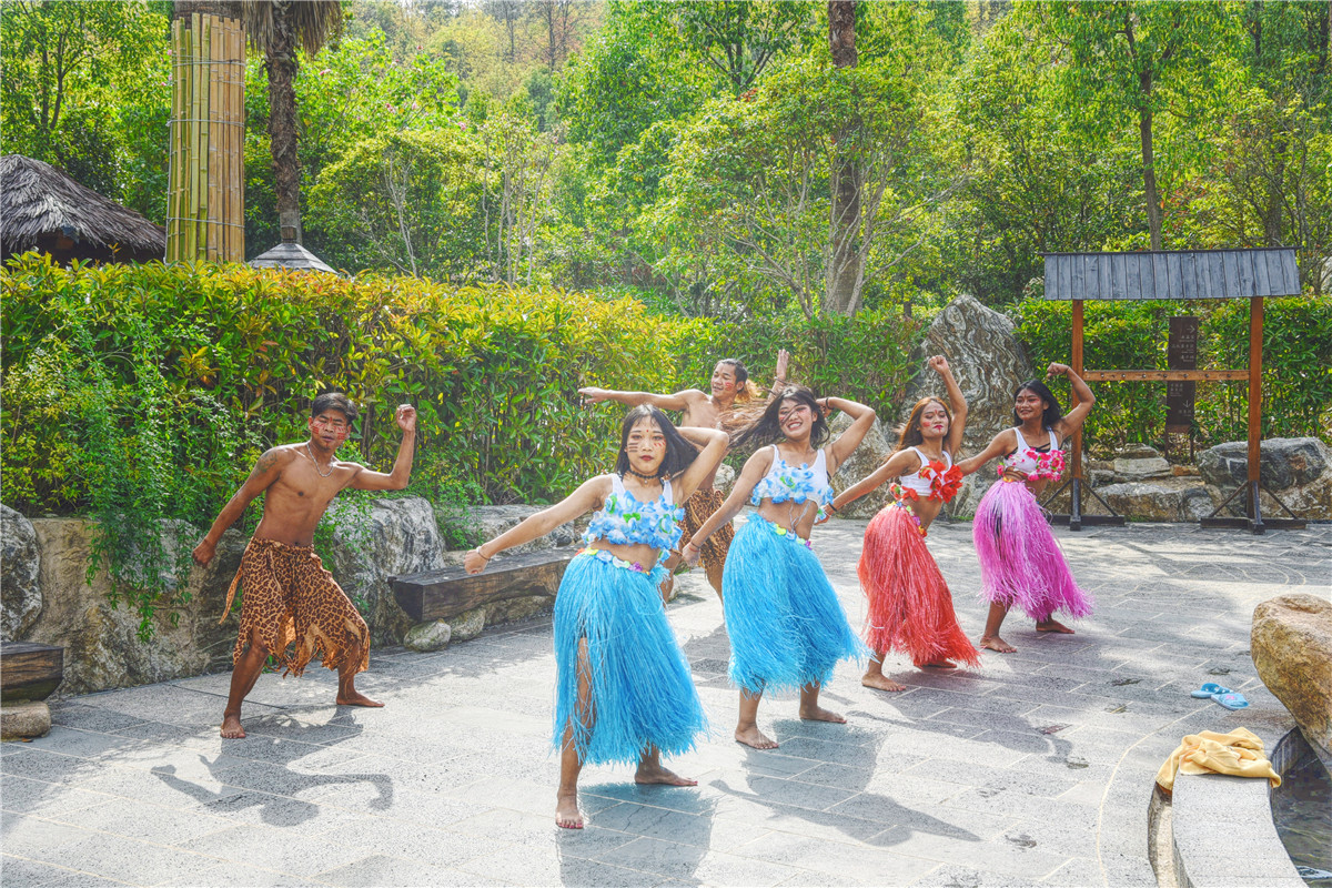 三日游看雪泡温泉,三里畈镇温泉村泡温泉攻略