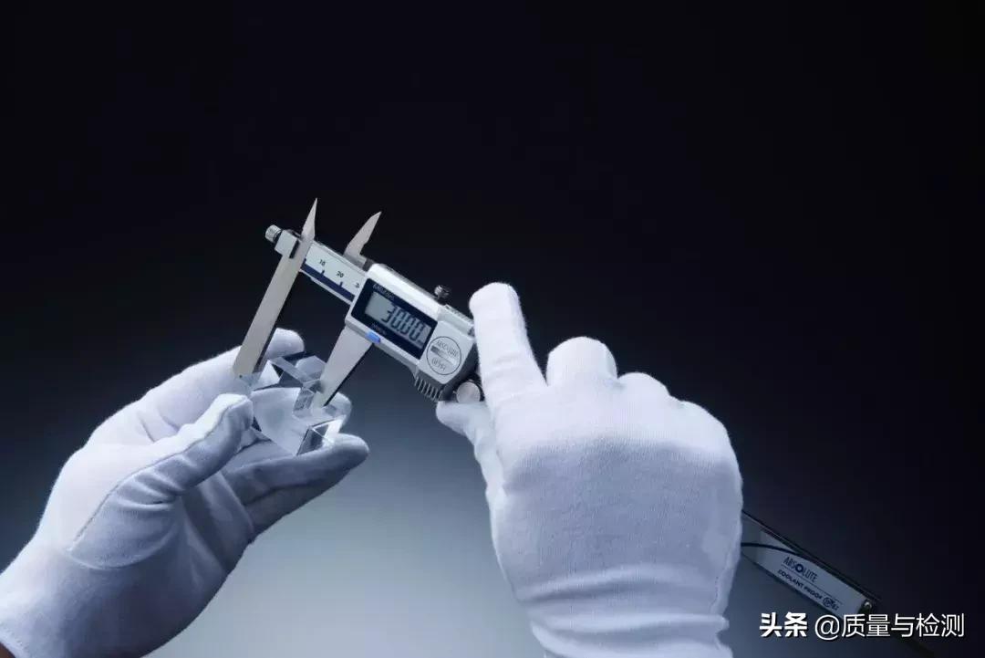 卡尺用法口诀,卡尺的使用方法和读数题目