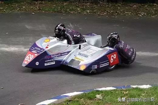 边三轮“挎子”为什么主车是歪的，边车是斜的？