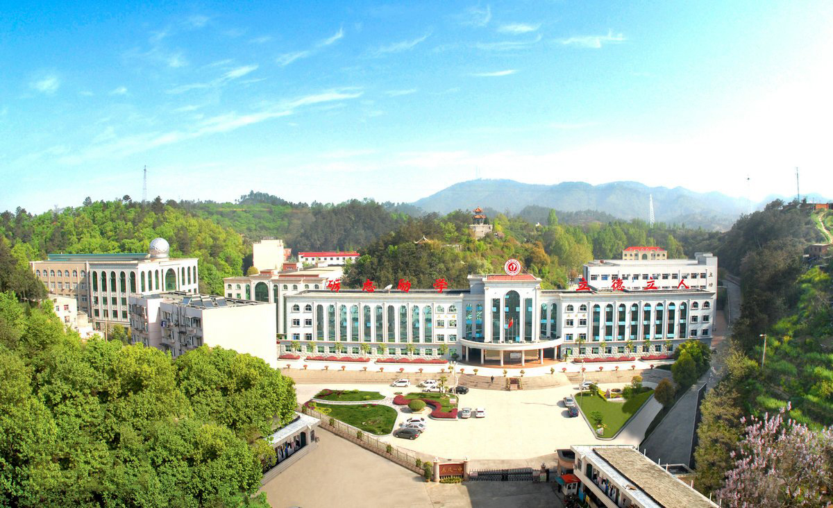 十堰市五大好初中,十堰最牛的高中郧阳