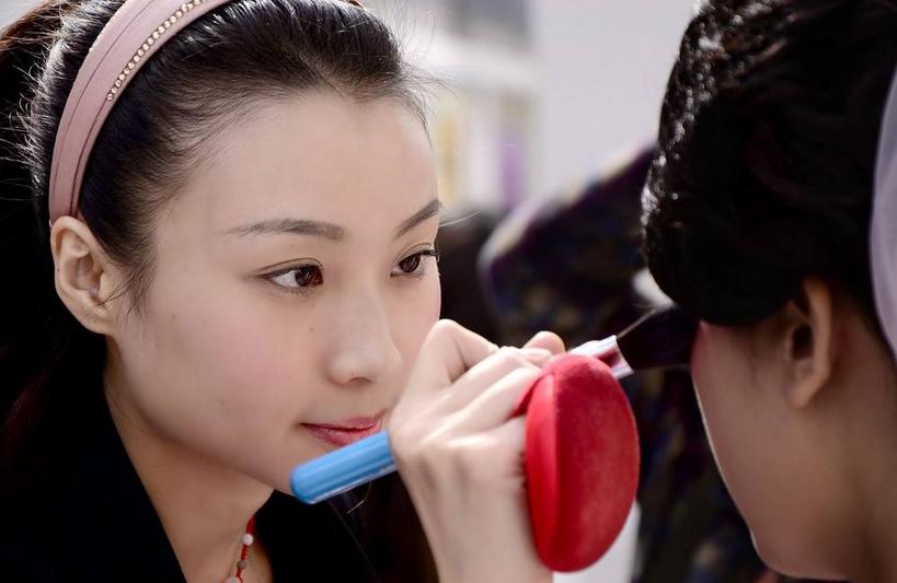 开个人化妆工作室前期需要做什么准备工作？