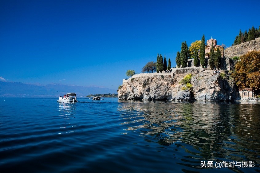 5万多人口的古城：安守一个“淡水海”，尽享一片“深邃蓝”