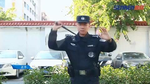 单警装备甩棍功能,单警装备的甩棍使用及训练