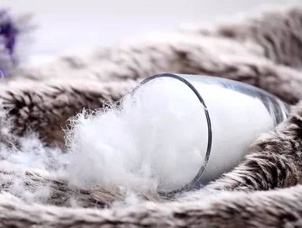 羽绒被跟蚕丝被的纤维是动物纤维,羽绒被蚕丝被大豆纤维被哪个好