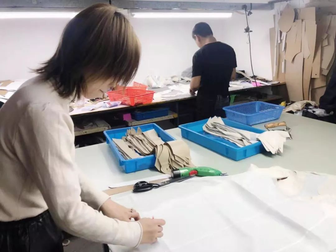 温州女人负债1千多万,浙江女老板负债5亿