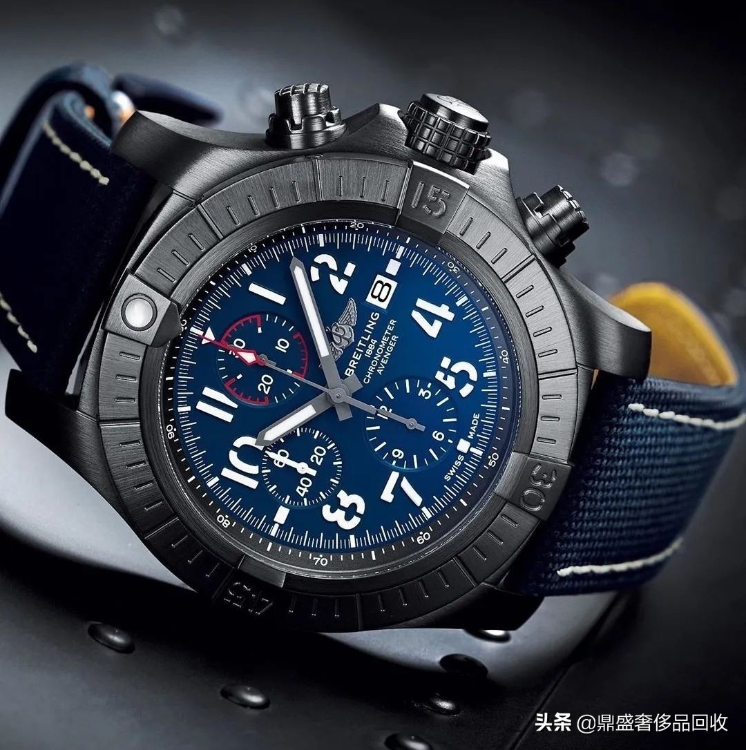 各种手表材质的优缺点,黑色手表什么材质更耐用