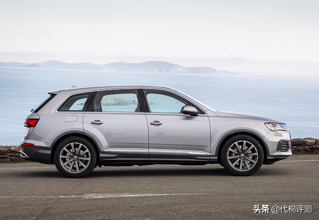 奥迪q7平行进口车最新报价多少,奥迪q7平行进口车价目表