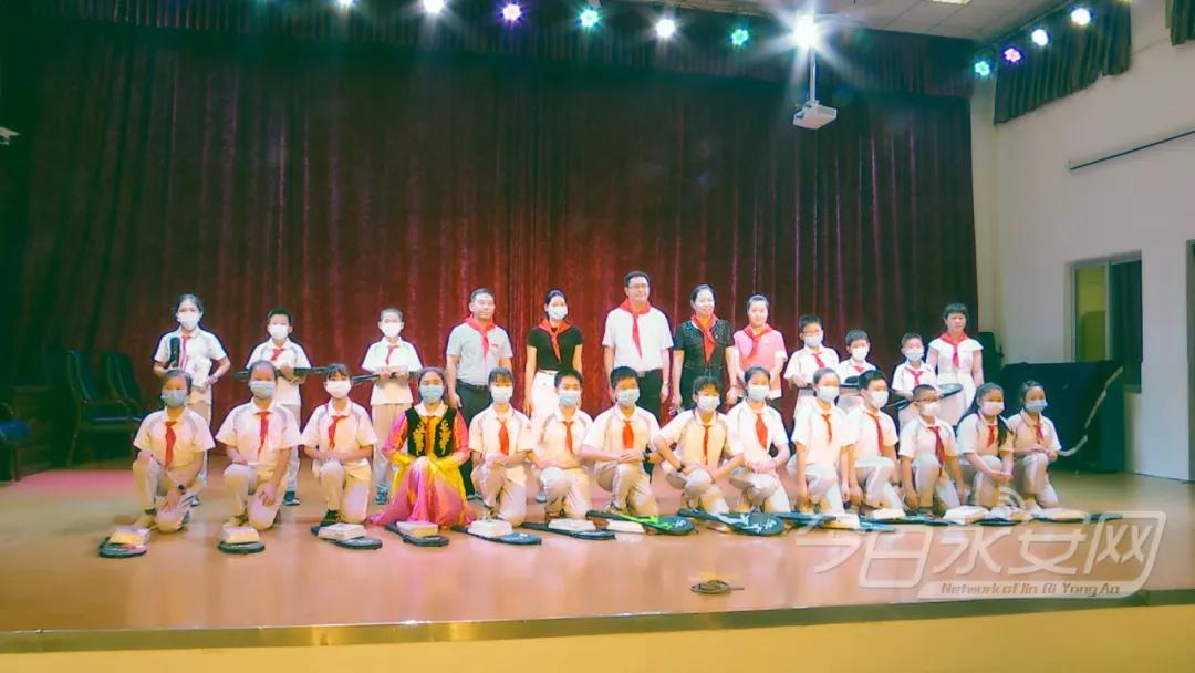 满意在三明伴我行视频,尤溪县领导看望慰问少年儿童