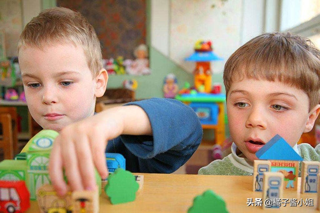 如果孩子哭闹不止你打算如何处理,孩子总是以哭闹来达到目的怎么办