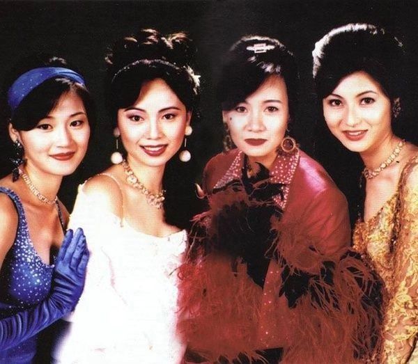 骂蓝洁瑛古怪、和视后互扇耳光，她得罪半个娱乐圈后回归TVB