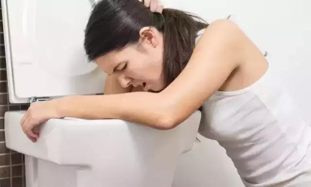 不是开玩笑，我把我家的兔子摸怀孕了...