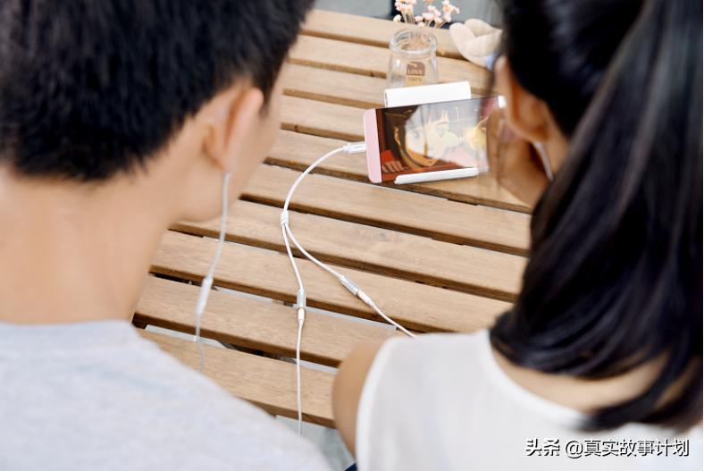 还记得第一次网购吗,还记得买过的第一个玩具么