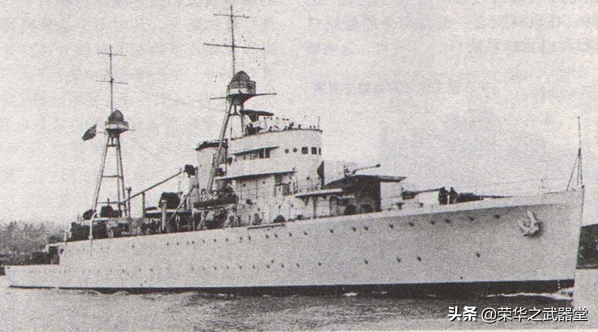 10艘航母对战五艘战列舰,7万吨巨舰和4艘航母对战