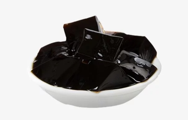 炎炎夏日来一碗冰冻黑凉粉,夏天黑凉粉的做法