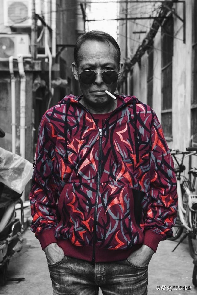 陈冠希的司机：13年前亲自去送修的电脑，因走纽约时装周被熟知