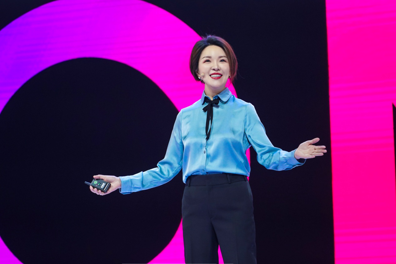 再立科技标杆，荣耀V20携三大技术点亮2019