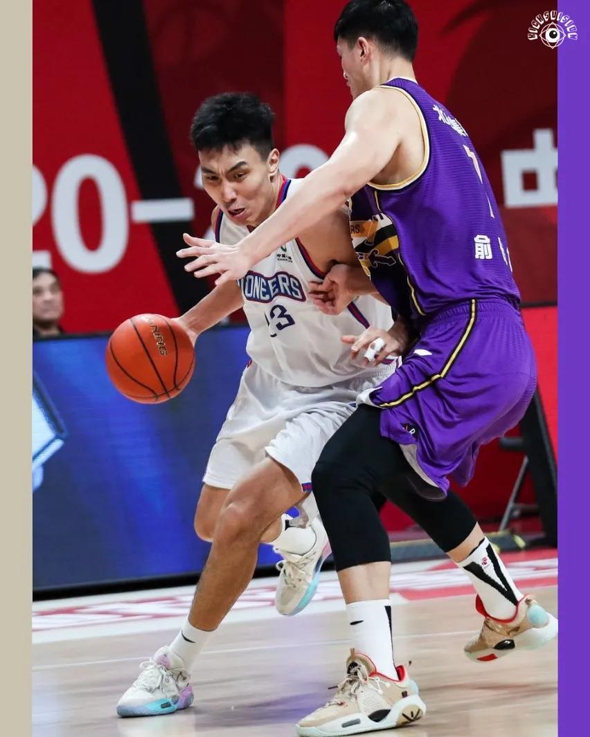 韦德上脚球鞋全城9,韦德之道全城9无眠配色