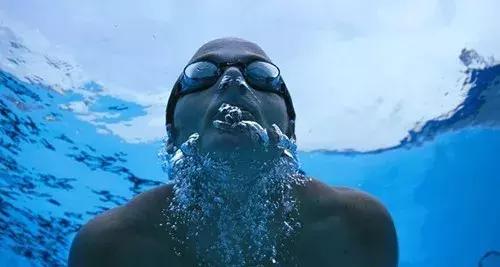 如何练习自己的呼吸,怎么练习更深的呼吸