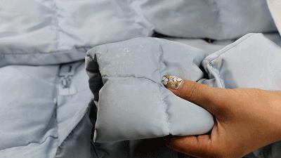 清洗羽绒服的湿巾伤害羽绒服吗,羽绒服湿巾和干洗剂比较