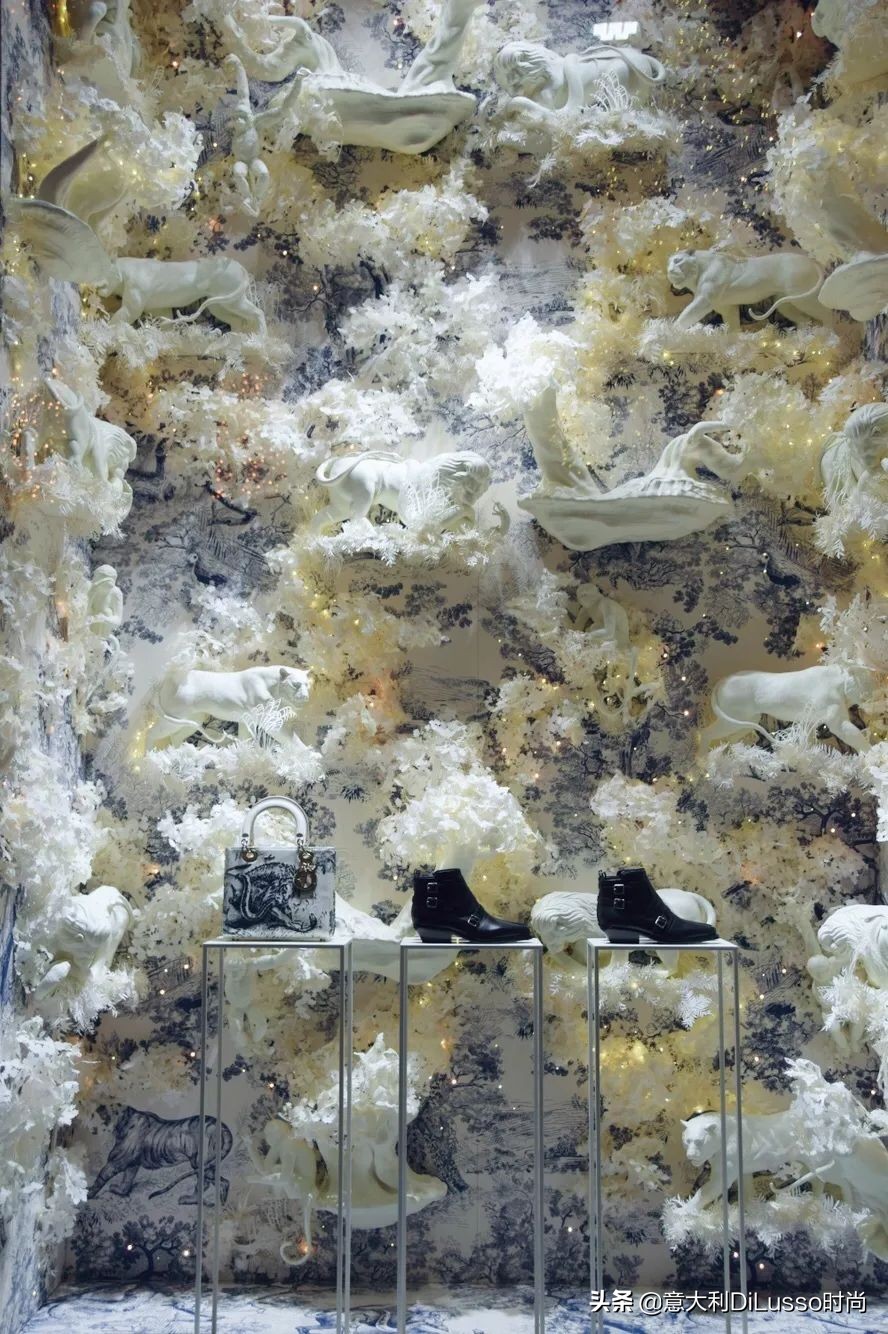 欧洲橱窗为什么漂亮,国外橱窗和小店的区别