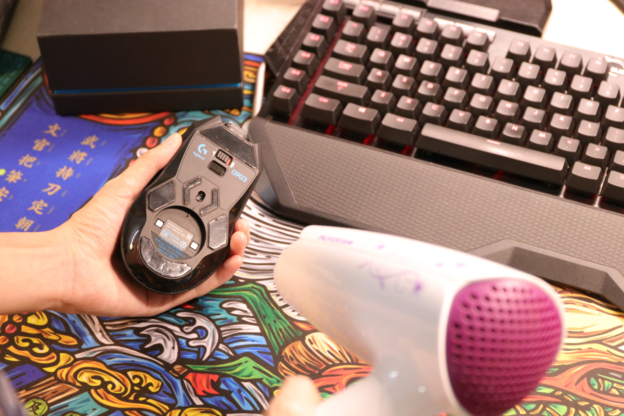 罗技g903电竞游戏双模无线鼠标,罗技g903鼠标坏了怎么自己维修