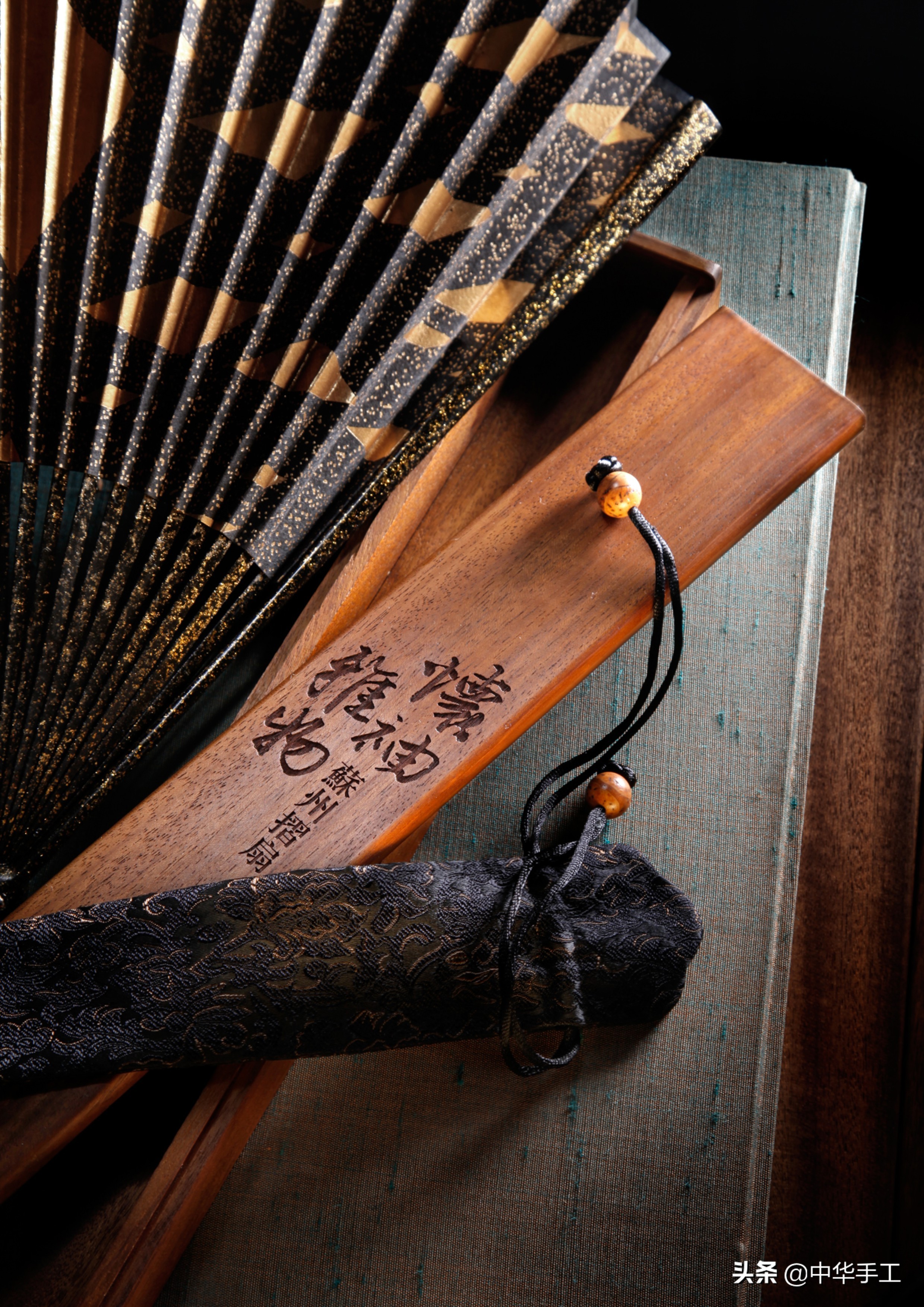 什么季节适合保养扇子,关于扇子你不知道的十个冷知识