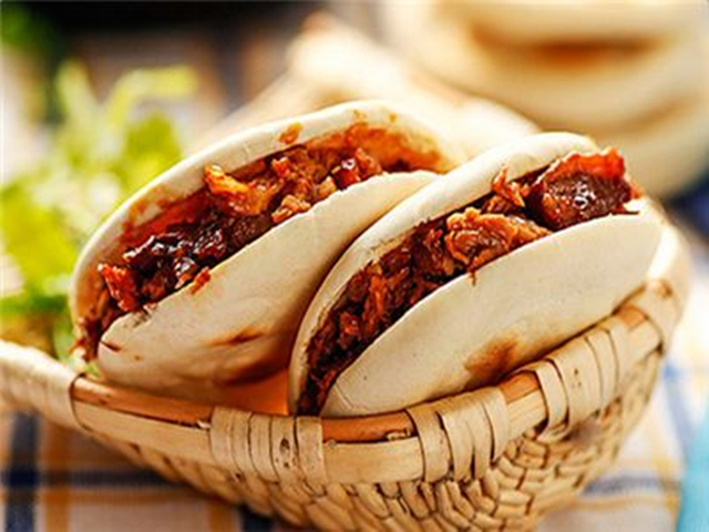 称霸街头的这些小吃你吃过几种,适合小学生校门口摆摊卖的小吃