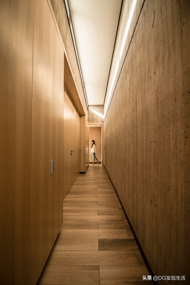 230平米4室2厅现代轻奢装修,105平现代简约之家