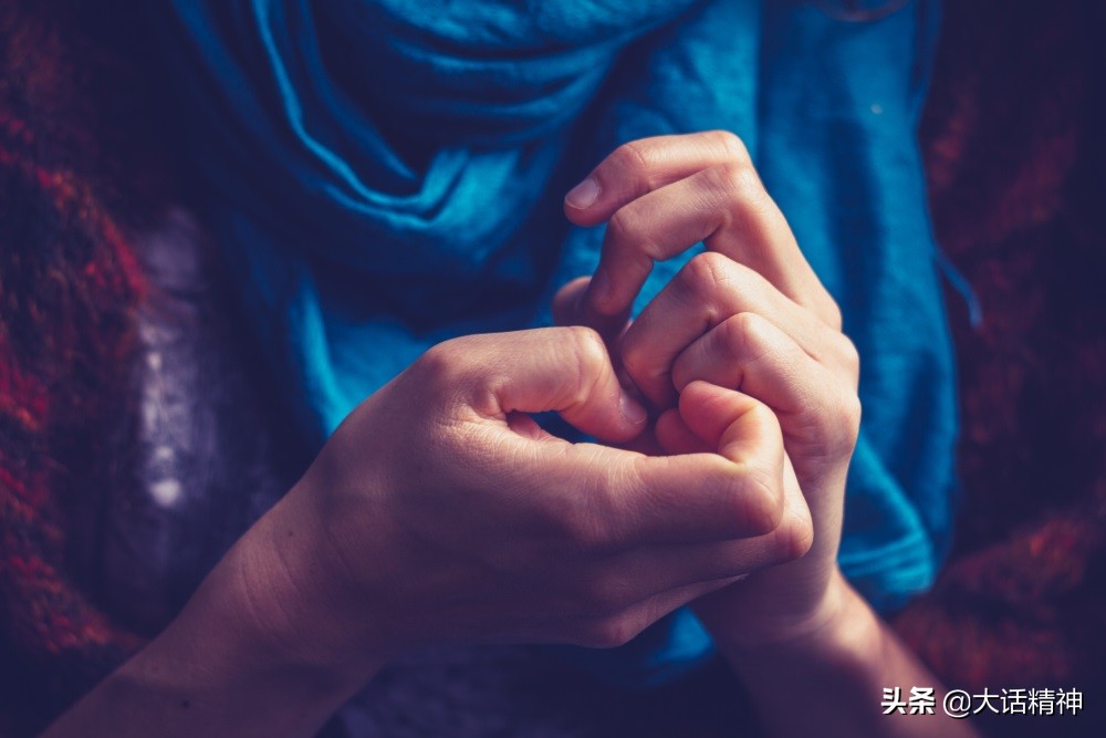 双相情感障碍狂躁焦虑抑郁症,抑郁焦虑双相情感障碍哪种更严重