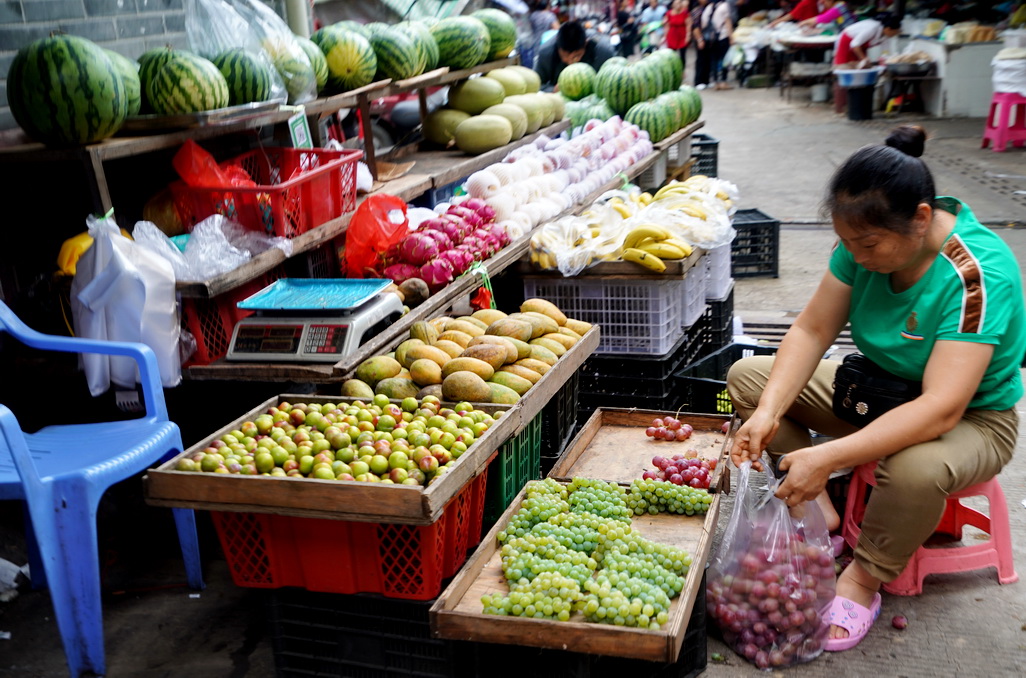 逛农村的农贸市场,逛屏边农贸市场