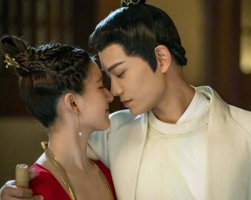 传闻中的陈芊芊猛虎细嗅蔷薇续写,关于陈芊芊的英文名