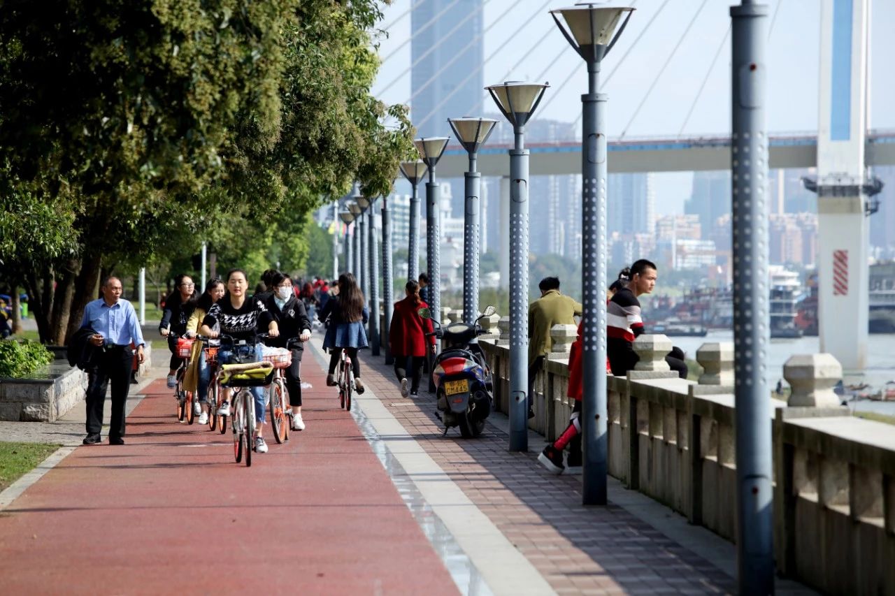 宜昌70岁以上老人免费景点,宜昌70岁高龄补贴