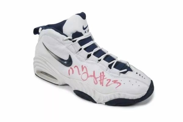 全能王且性价比超高的篮球鞋,nike必买十大篮球经典