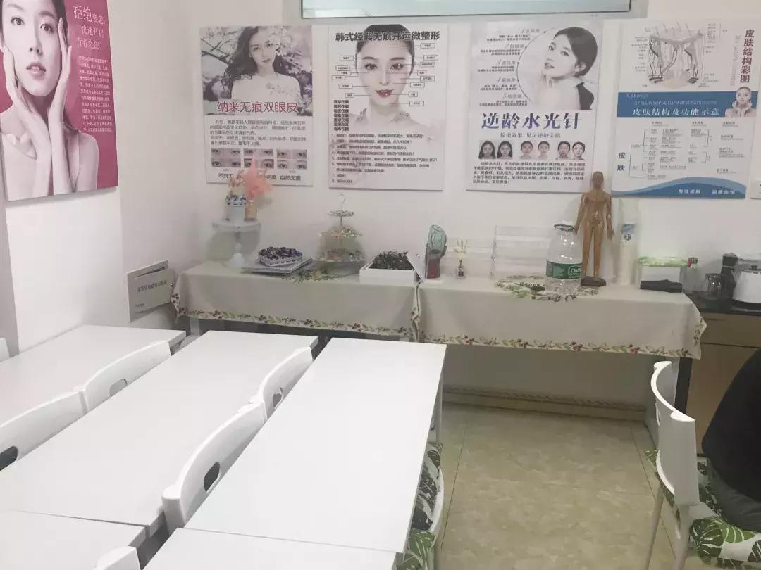 网红瘦脸针真的管用吗,粉毒瘦脸正品和假货对比