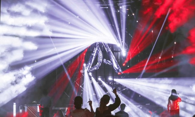 T.D案例｜桂林音频跳动酒吧，中西文化碰撞出的极致玩乐之地