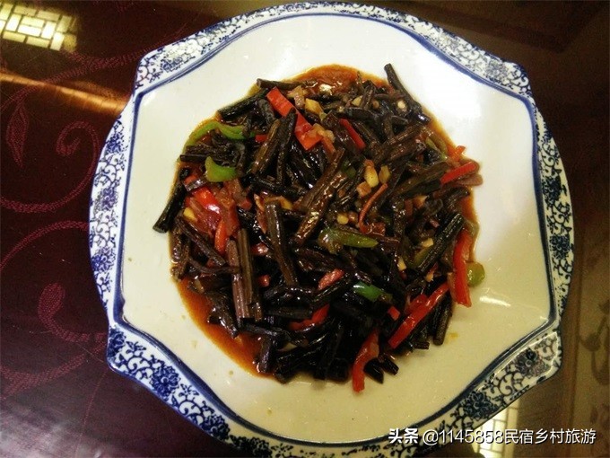 安徽省黟县宏村景区听雨楼客栈,宏村栖梧旅行精选徽派景观民宿