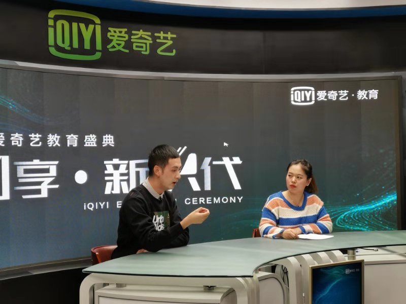 塔罗牌占卜你适合当塔罗师吗,初学塔罗牌每天给自己占卜一张