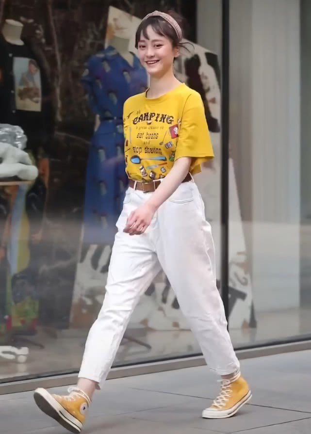 匡威穿到泛黄才经典,匡威经典款穿久了会变黄吗