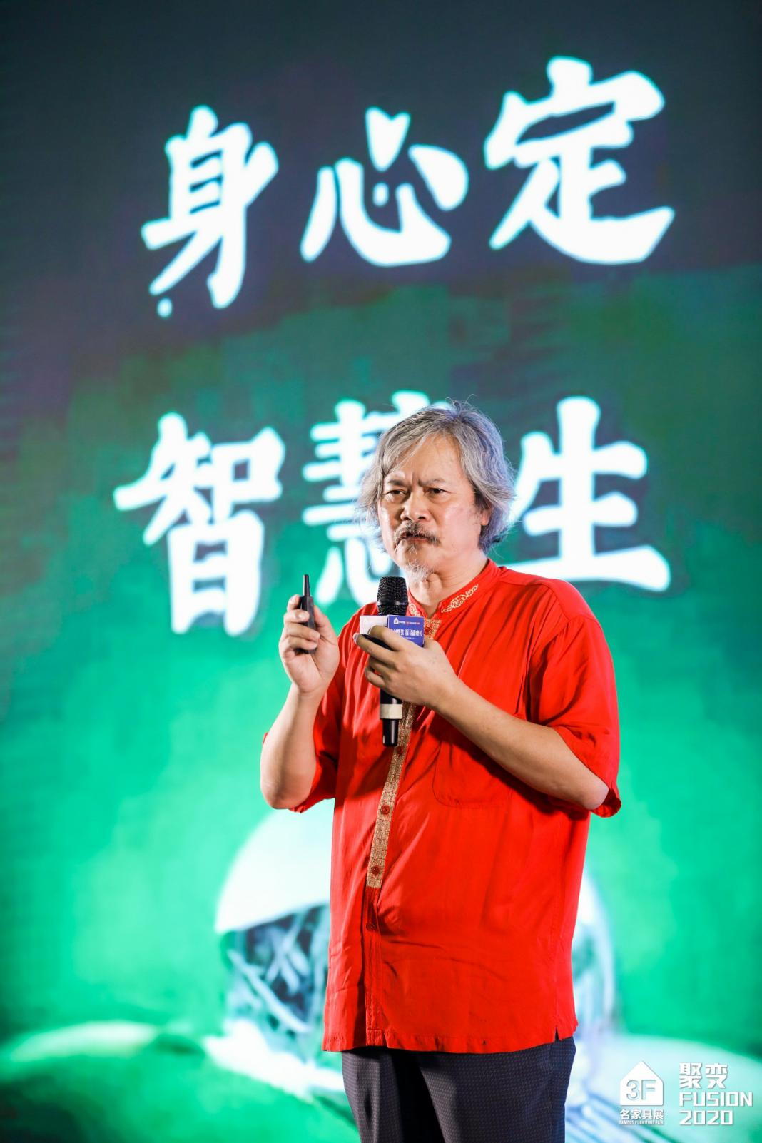 成品家具品牌做整装,成品家具企业转型做定制