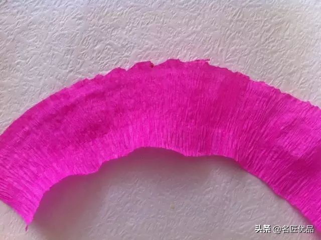 母亲节手工康乃馨简单又漂亮,母亲节适合给妈妈做的康乃馨手工