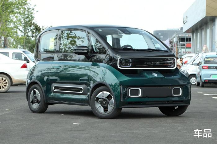 带快充的新能源代步车推荐,续航300公里带快充微型电动汽车