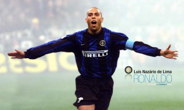 罗纳尔多外星人经典传奇,外星人罗纳尔多