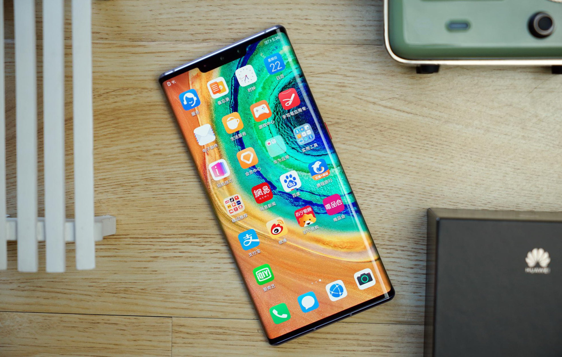 手机开始卡了一般是哪里问题,手机突然很卡还关不了机为什么